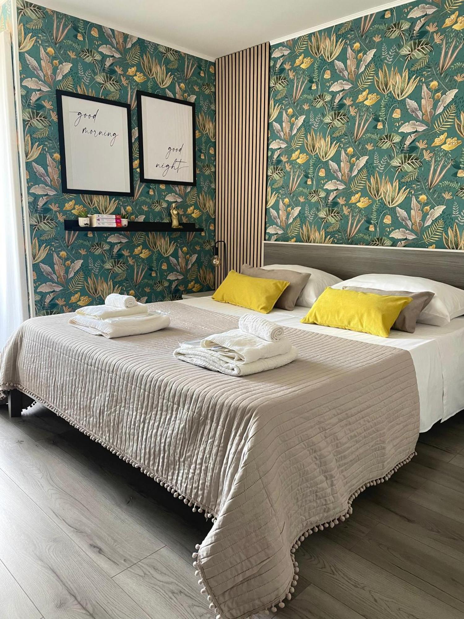 Casa Giuliani Apartment Porto Cesareo Bagian luar foto